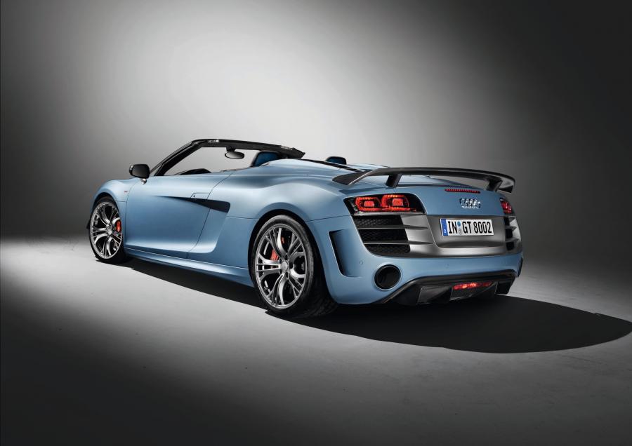  Audi R8 GT Spyder 2011 года  (EU) (фото 16 из 31)